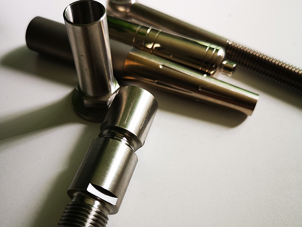 鈦合金加工需注意的問(wèn)題